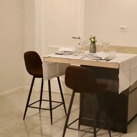 La Casa Del Portico Apartmán *
